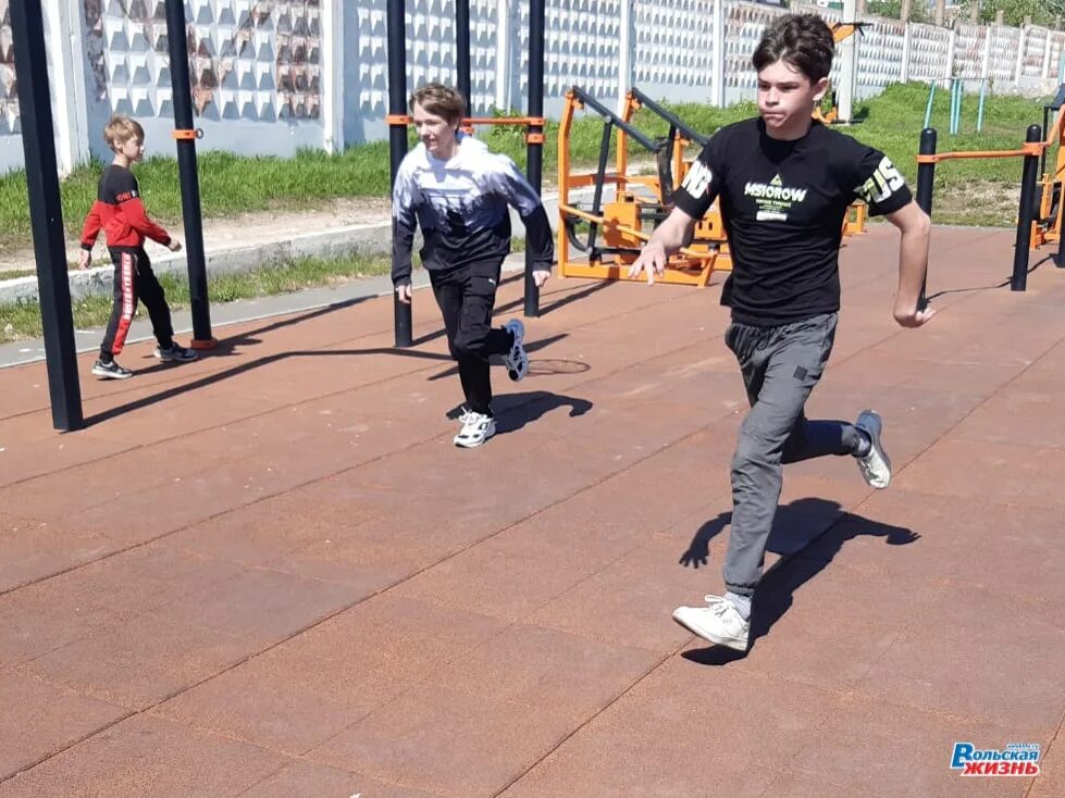 Гто соревнования. Спортсмен гто. Спортсмен гто. Студенческая жизнь. Студенты сдают гто.