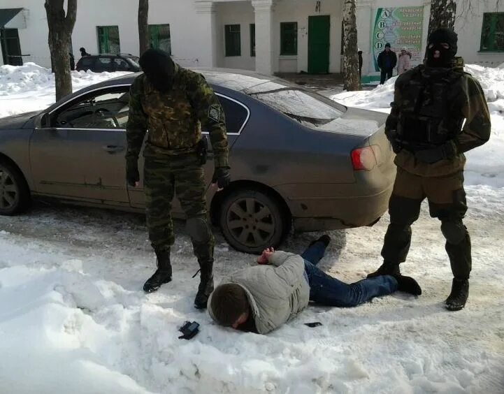 задержание оперов