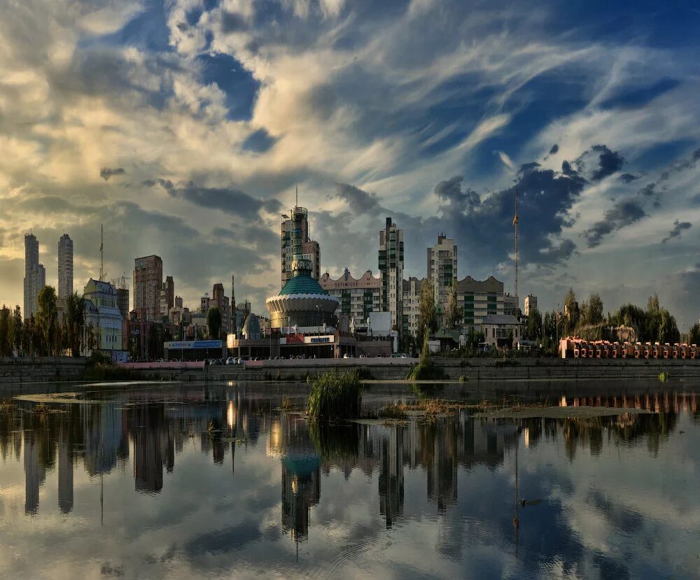 Москва 4л. Йошкар-ола. Фотосессия в зарядье зимой на природе. Вечерняя москва. Санкт-петербург сенатская площадь памятника медный всадник.