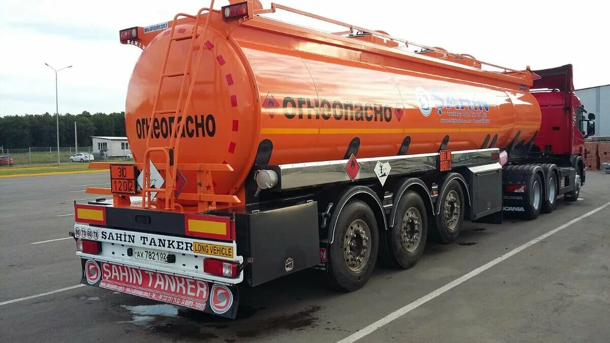 Продам нефтепродукты. Продам нефтепродукты. Битум. Бензовоз янос налив. Битум бнд 100/130.