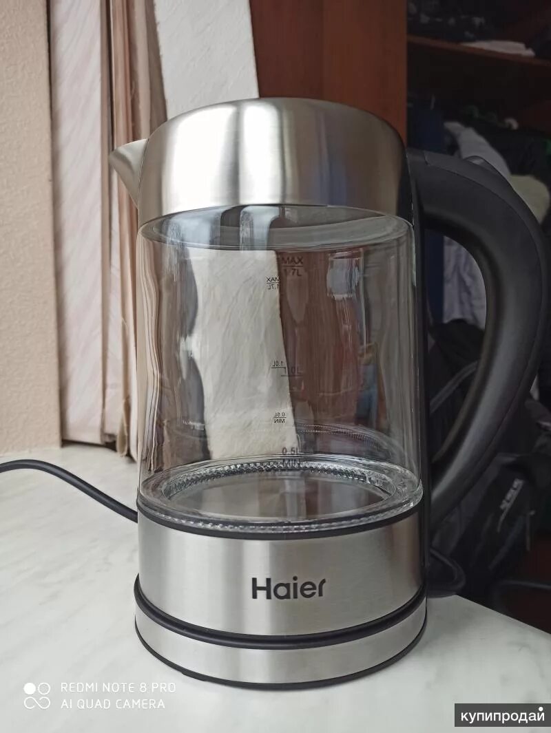 Haier hk 501. Чайник Хайер. Стеклянный чайник Хайер. Электрочайник Haier HK-502. Чайник Хаер стеклянный 501.