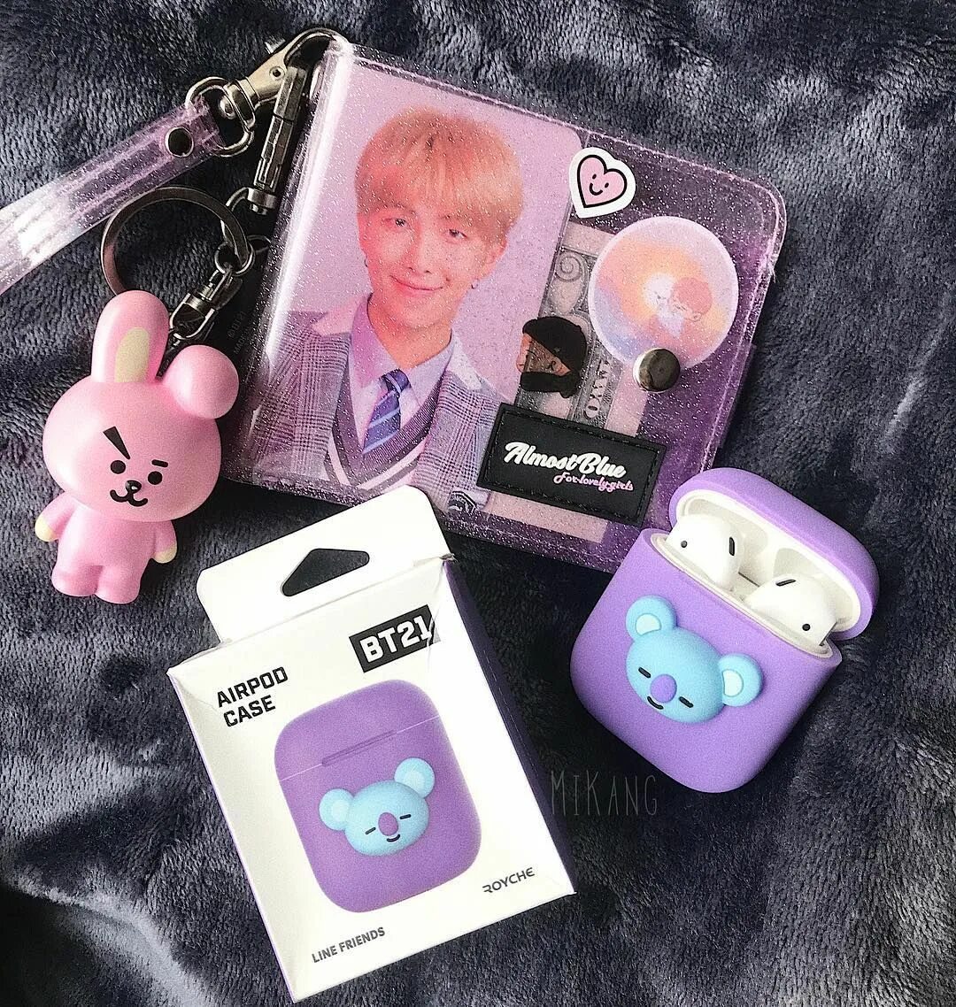 Чехол для AIRPODS BTS. Чехол БТС на аирподс. Чехол на AIRPODS 3 С БТС. Чехол на аирподс BTS. Наушники bts