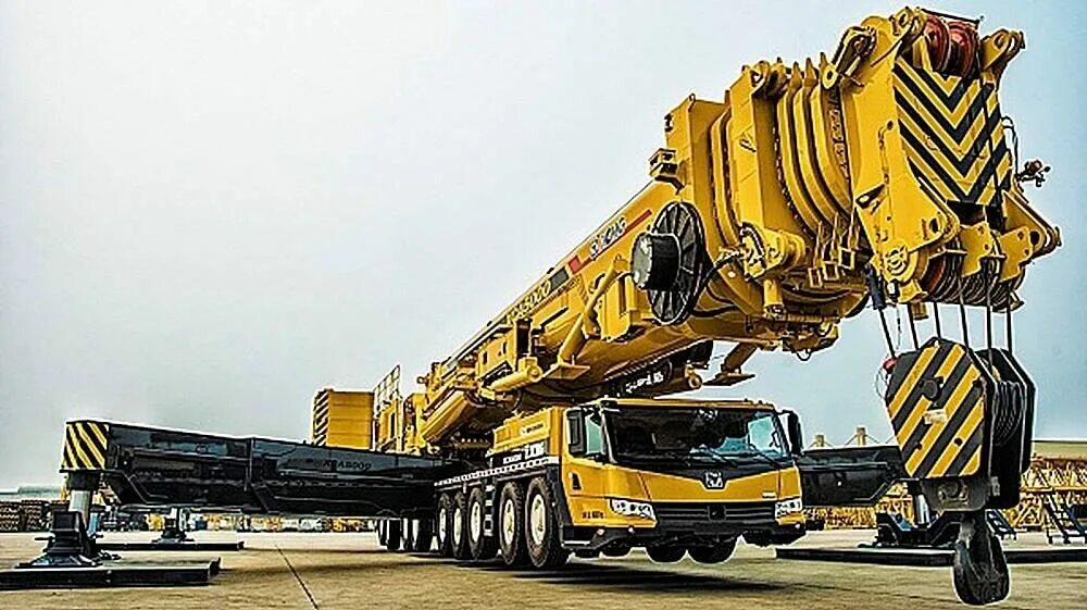 Громадный кран. Кран Liebherr «LTM 11200-9.1». XCMG xca5000. Кран Либхер 5000 тонн. Liebherr LTM 11200−9.1 («мамонт»).