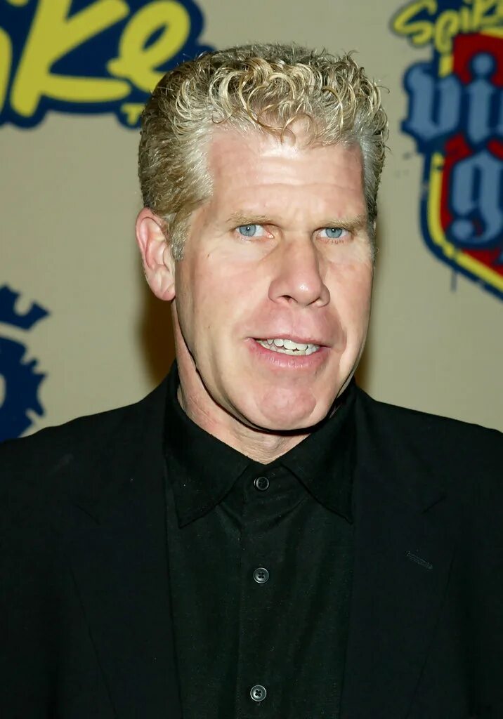 Рональд фрэнсис перлман. Рон перлман. Перлман. Рон перлман 2004. Рон перлман.