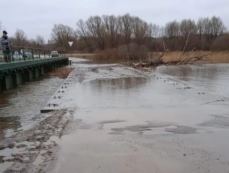 Половодье в нижегородской области в 2024 году. Паводок в Сергачском районе Нижегородской области. Мост через реку пьяна Сергачский район. Нижний Новгород половодье 2022. Паводок.