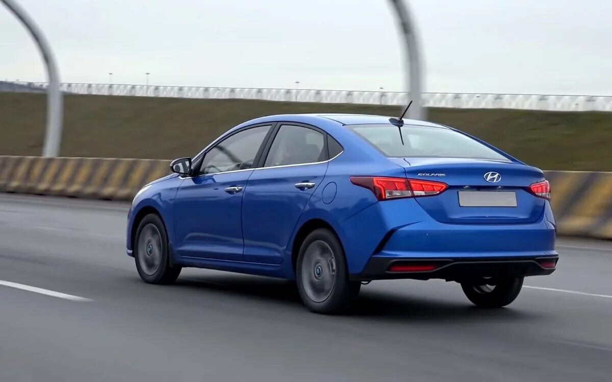 Solaris 2 рестайлинг. Hyundai solaris 2025 сзади. hyundai solaris 2025 сзади. солярис 2025 сзади. солярис 2025 вид сзади.