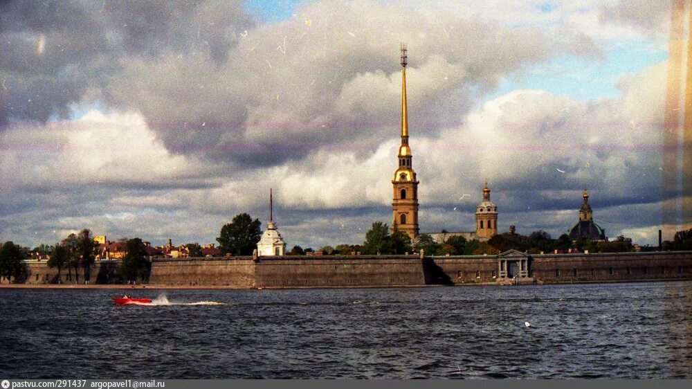 По чкаловской лечу на петропавловский. Ленинград Петропавловская крепость. Ленинград Петропавловская крепость в СССР. Ленинград Петропавловская крепость 1930.