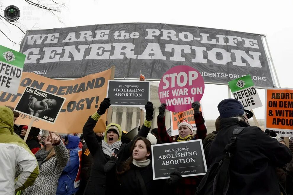 Движение против абортов в США. Антиабортное движение. Митинги Россия против абортов. Митинг в защиту абортов.