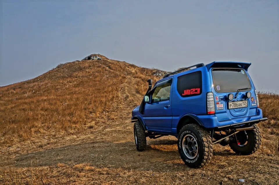 Suzuki Jimny 2002. Лифтованный Suzuki Jimny. Сузуки Джимни 0.7 турбо. Сузуки Джимни пикап. Джимни в приморском крае