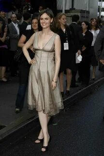 nude footage of Emily deschanel are embodiment of hotness.