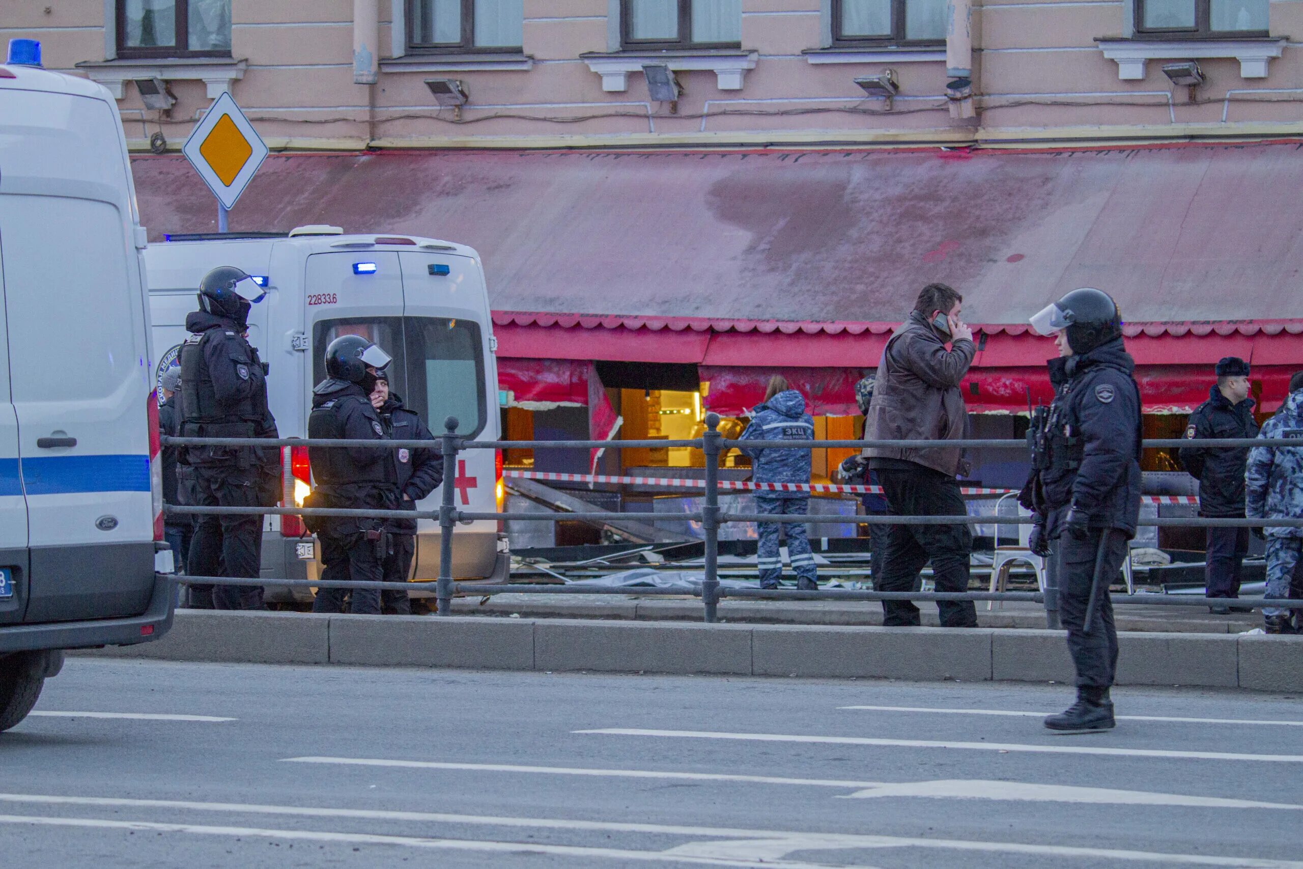 Сколько раненых в теракте в москве. Террористический акт в СПБ.