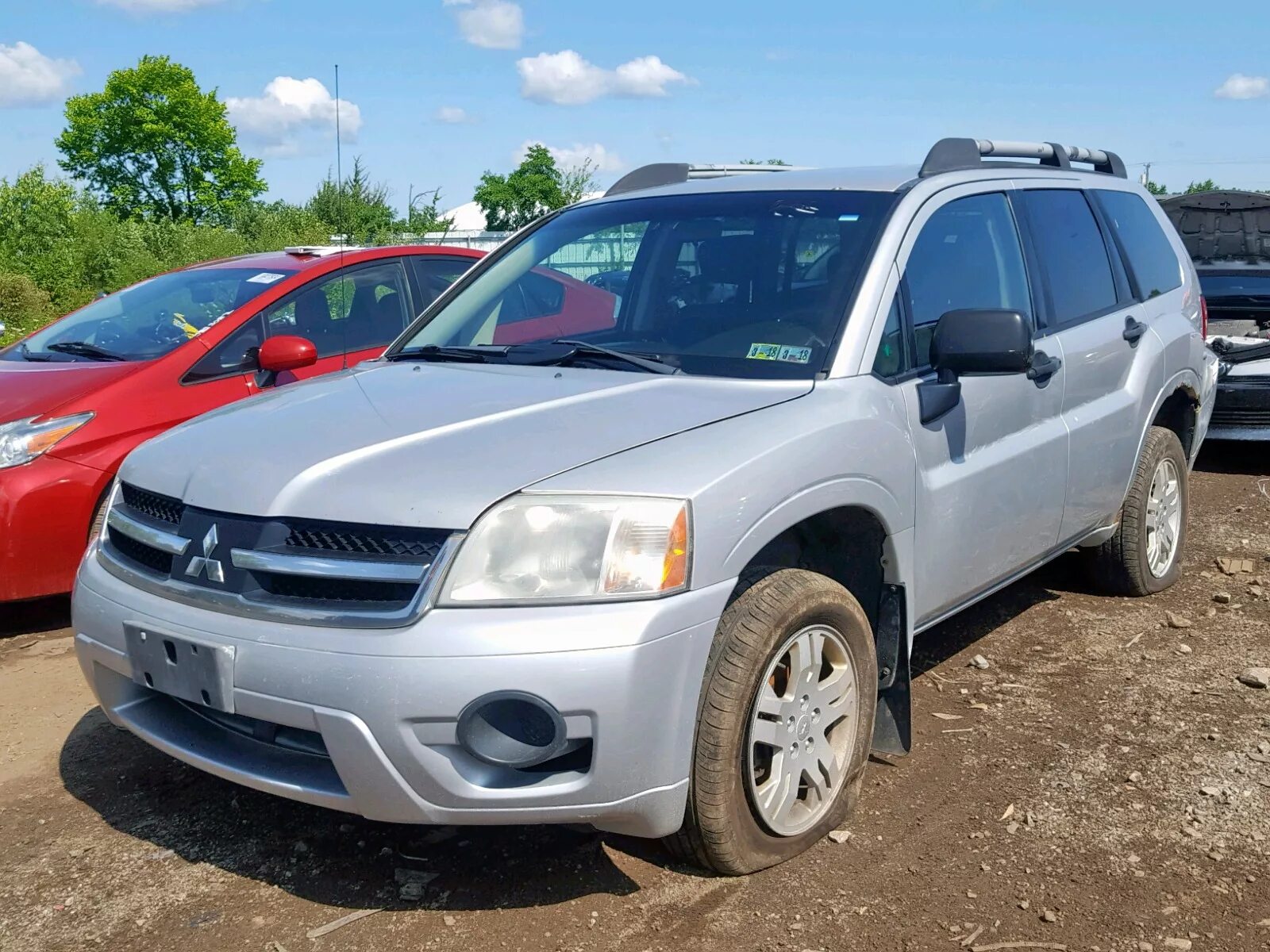 Купить мицубиси 2007. Mitsubishi Endeavor 2007. Мицубиси Эндевор 2007г. Митсубиси Эндевор и Ниссан Мурано. Мицубиси Эндевор Бишкек.