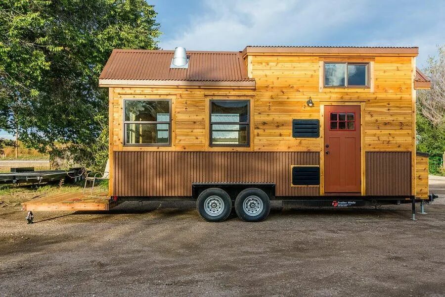 Дом на колесах который. Tiny house прицеп. тини хаус автодом. тини хаус на колесах внутри.