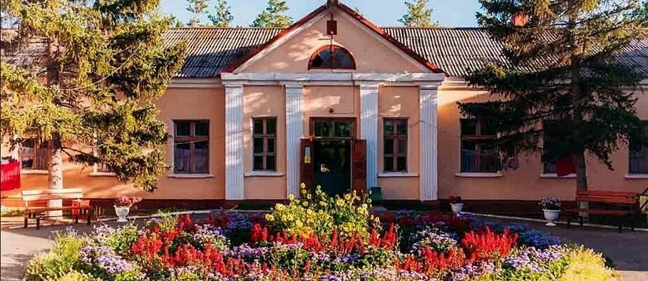 Яровое санаторий грязелечебница. Яровое алтайский химик. Санаторий химик яровое фото. Санаторий химик в яровом алтайский край. Санаторий химик яровое.