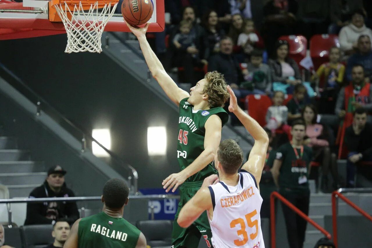 Бк цмоки минск. Цмоки минск локомотив кубань. Локомотив-кубань баскетбольный клуб. Уникс локомотив кубань. Цмоки минск локомотив кубань.