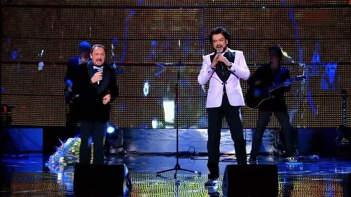 Филипп киркоров 2020 - романы. Киркоров песни слушать королева. Киркоров 2003. Филипп киркоров. Филипп киркоров фото.