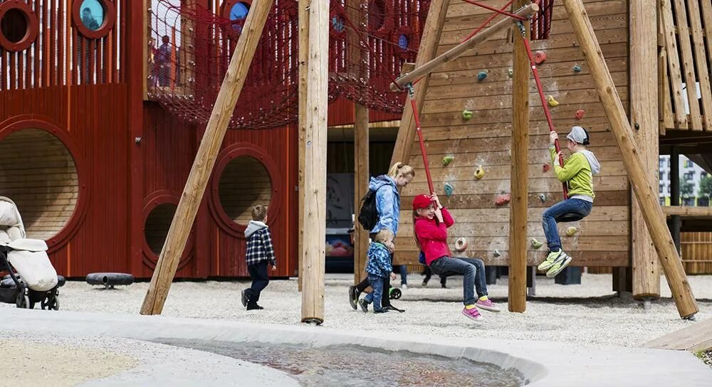 футуроскоп пуатье. парк развлечений будущего. индустрия развлечений. европа-парк германия. сфера отдыха и развлечений.