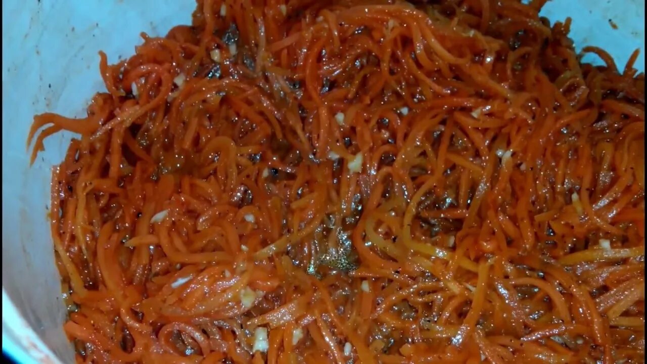 Вегетарианские, С видео, Салаты овощные, Салат из моркови, Рецепты для начинающи
