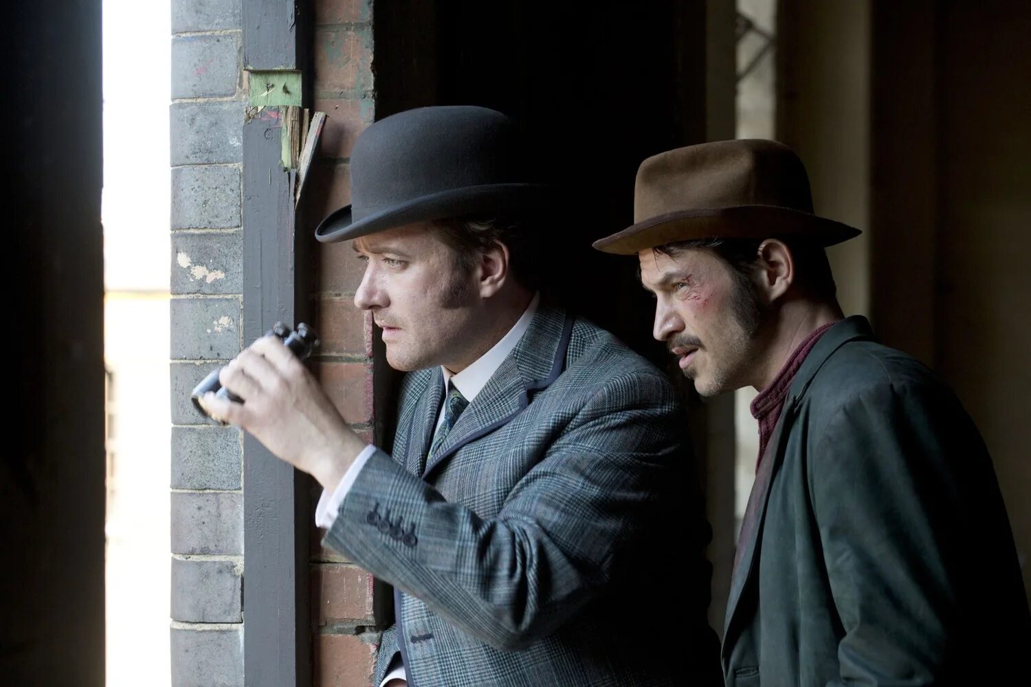 улица потрошителя (2012). хоббс улица потрошителя. капитан джексон улица потрошителя. улица потрошителя 1 сезон. улица потрошителя (2012).