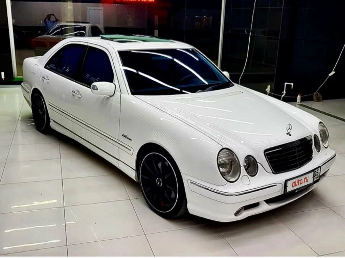 Mercedes e55 AMG w210. Мерседес 210 5.5 AMG. Мерседес w210 AMG 5.5. Мерседес е55 АМГ 210.