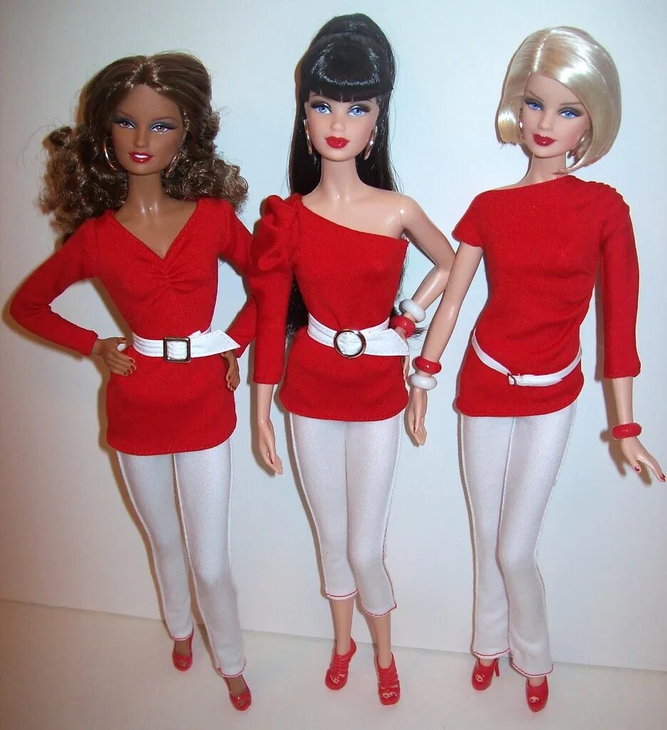 Basic collection. Барби Barbie Basics Red collection. Barbie Basics model 02 -collection Red target Exclusive. Барби Basics 001. Barbie Basics Штеффи.