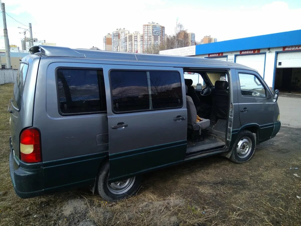 Санг енг Истана. SSANGYONG Istana 1995-2003 минивэн. Mercedes SSANGYONG Istana. SSANGYONG Istana 1997 Tuning. Купить саньенг истану