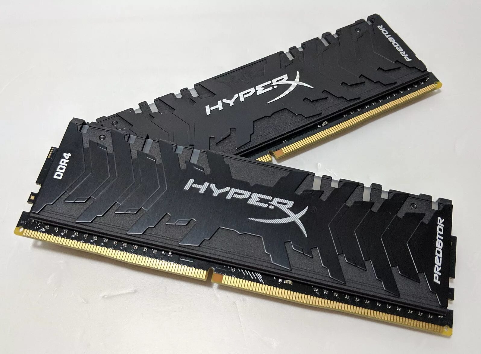 Оперативная память ddr4 Kingston Fury. Оперативная память Kingston 16gb HYPERX Predator. HYPERX Predator ddr4 16gb 2x8 3600. Kingston 16gb ddr4 HYPERX Predator. Хорошая оперативная память для игр