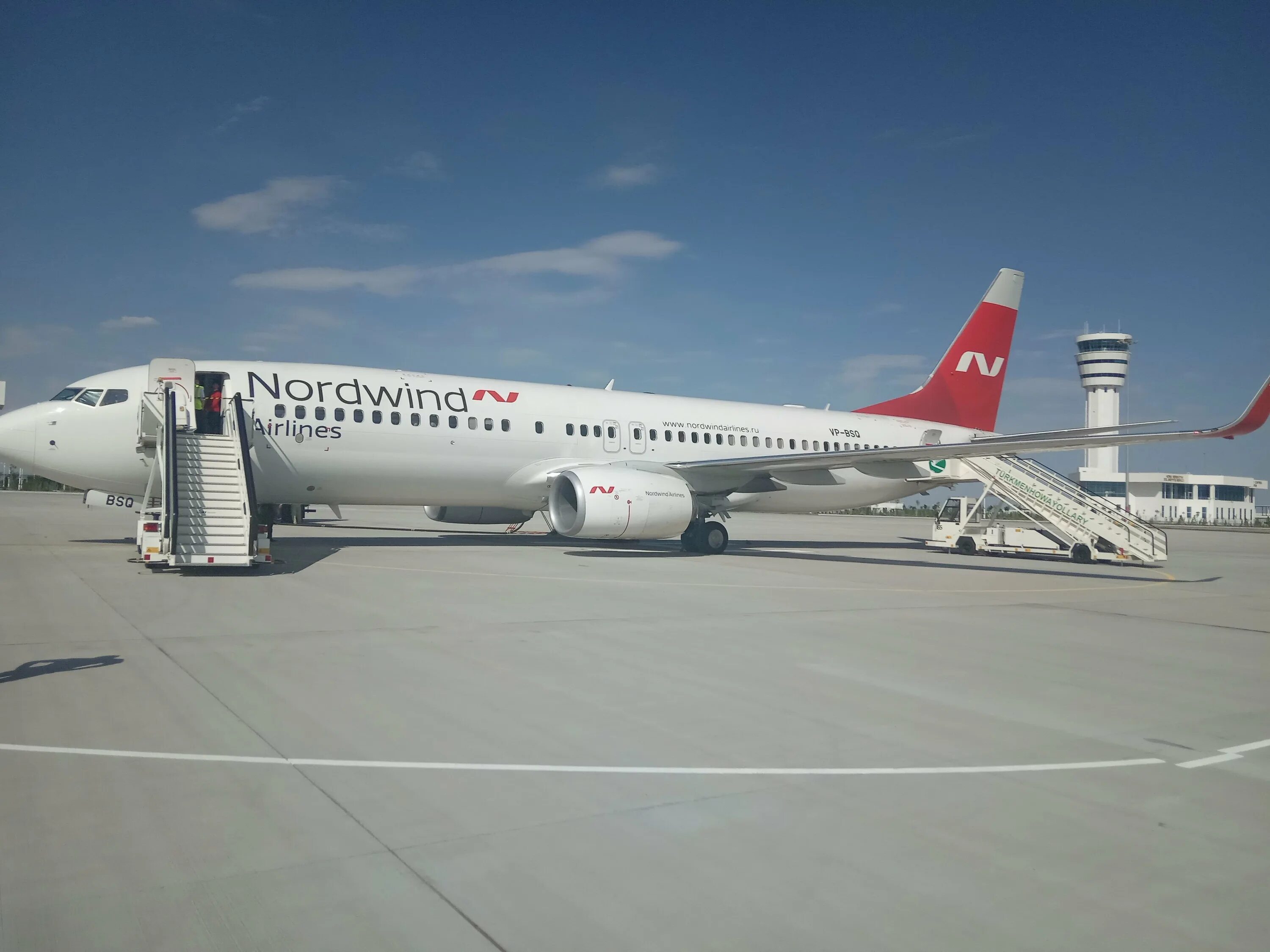 Северный ветер б. Nordwind 737. Nordwind 737-800. Nordwind Airlines Боинг 737. Боинг 737-800 Норд Винд.