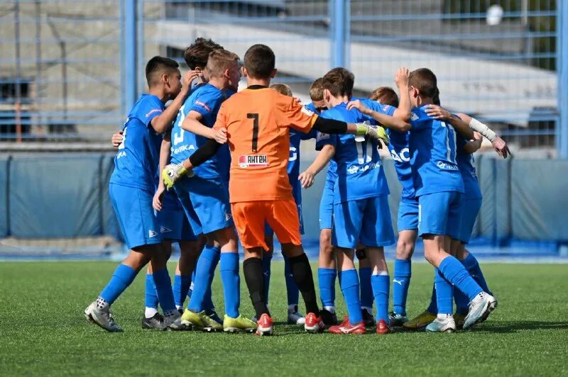 фк оренбург 2005 год. футбольная школа чертаново. 2010 ростов. 2010 ростов. неман (футбольный клуб, гродно).