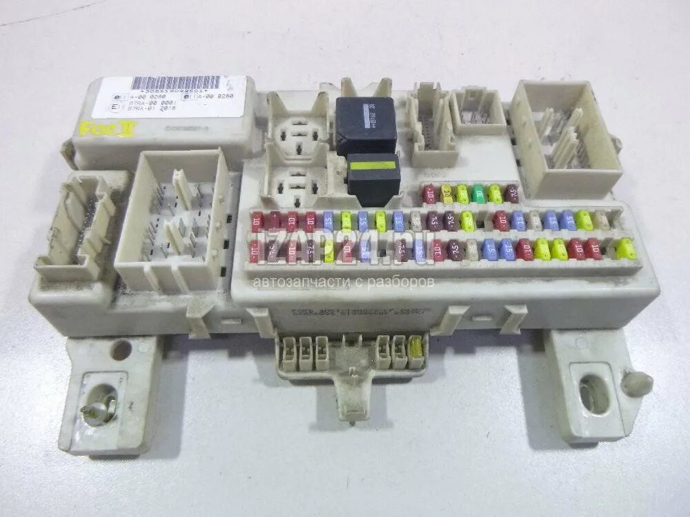 4m5t-14a073-CF. Блок предохранителей Форд фокус 2. Силовые предохранители Focus 2. Монтажный блок предохранителей Форд фокус 2 дорестайлинг.