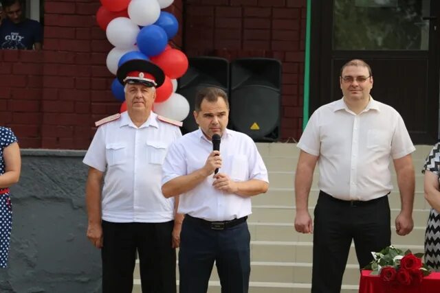 Погода в прогрессе новокубанского. Поселок Прикубанский Новокубанского района храм. П Прикубанский Новокубанский район школа. Прогресс Новокубанский район. Школа в Прикубанском Новокубанского района.