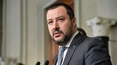 Лидер италии