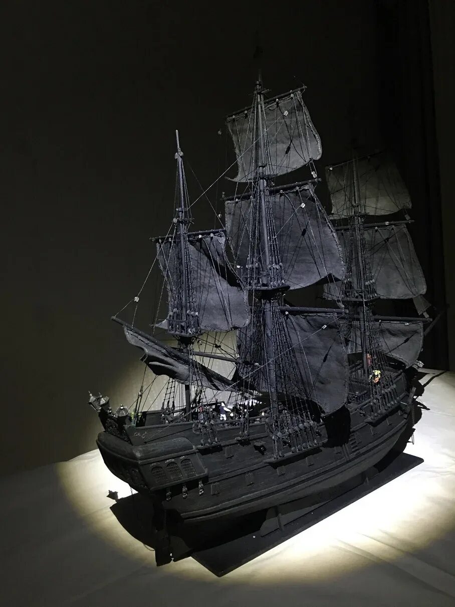 Black pearl dark отзывы. Black pearl ship. Модель пиратского корабля. Корабль black pearl 3d конструктор. Black pearl dark отзывы.