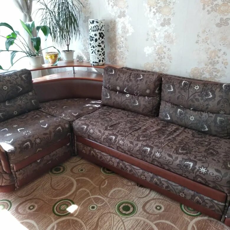 авито нск. авито новосибирск. омск мебель, омск. авито. диван бесплатно в идеальном состоянии.
