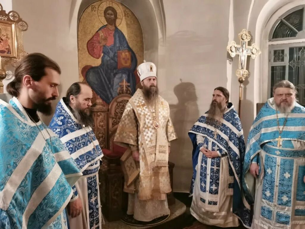 казанский собор богородице-алексеевского монастыря томск. богородице алексеевский монастырь томск расписание. богородице-алексеевский монастырь томск отец моисей. богослужения мужской монастырь томск. настоятель богородице алексеевского монастыря в томске.