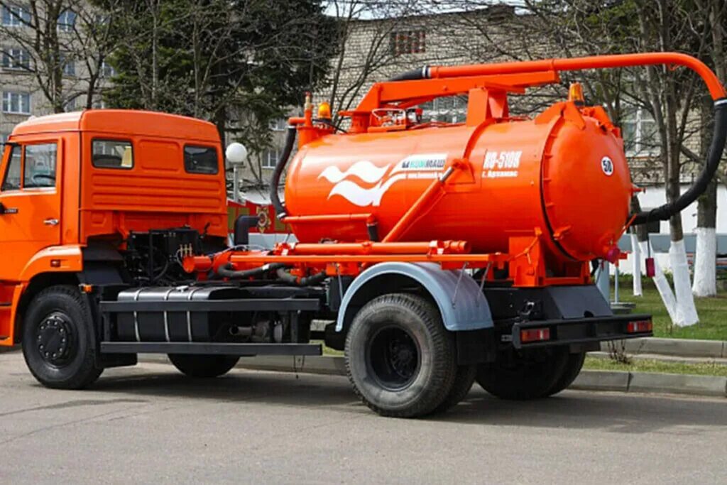 Илососная машина ко-507ам1. Ассенизационная машина ко-503-в2. Илососная машина камаз 43253. Аренда илососа. Камаз 6520 илосос.