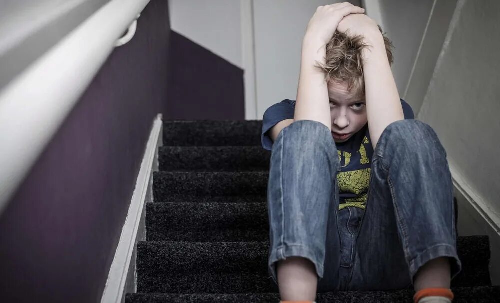 запуганный мальчик 2