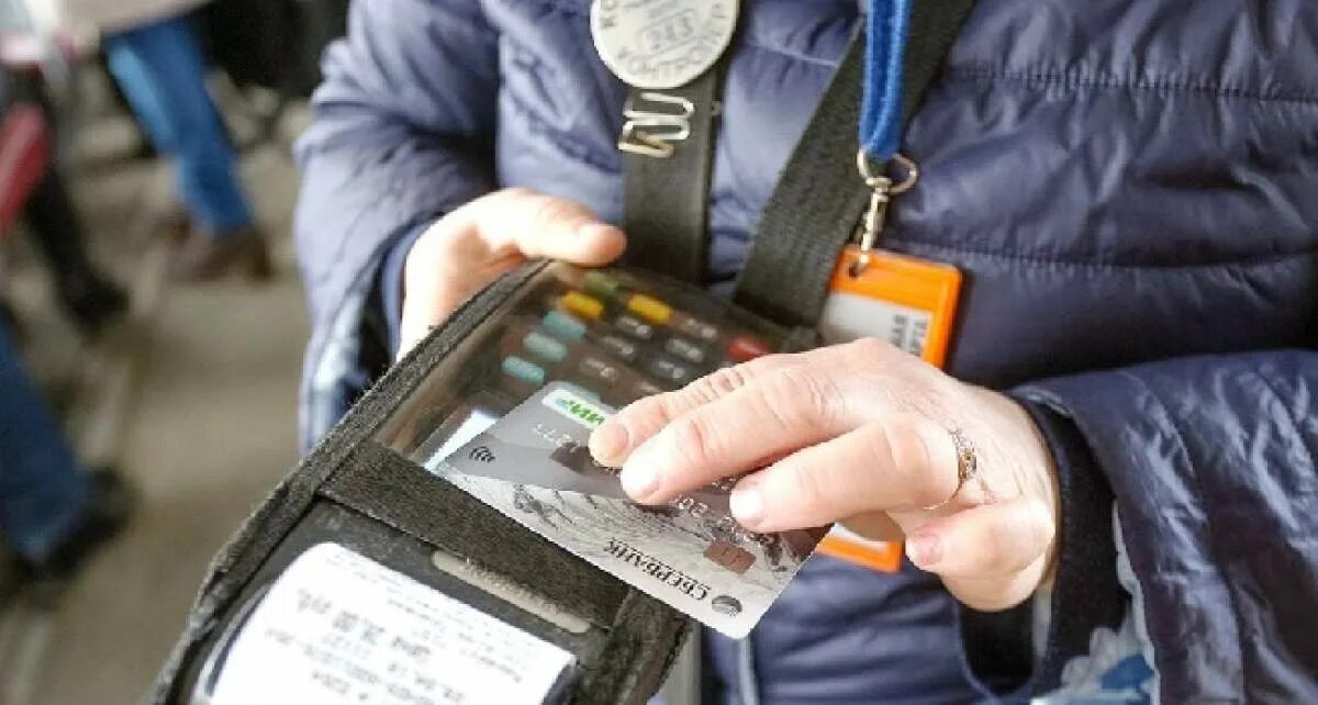 Повышение цен на проезд в общественном транспорте. Проездной иваново льготный. проездной для пенсионеров в тюмени 2020 года. льготный проездной для федеральных льготников ростов на дону. оплата за проезд 25 рублей.