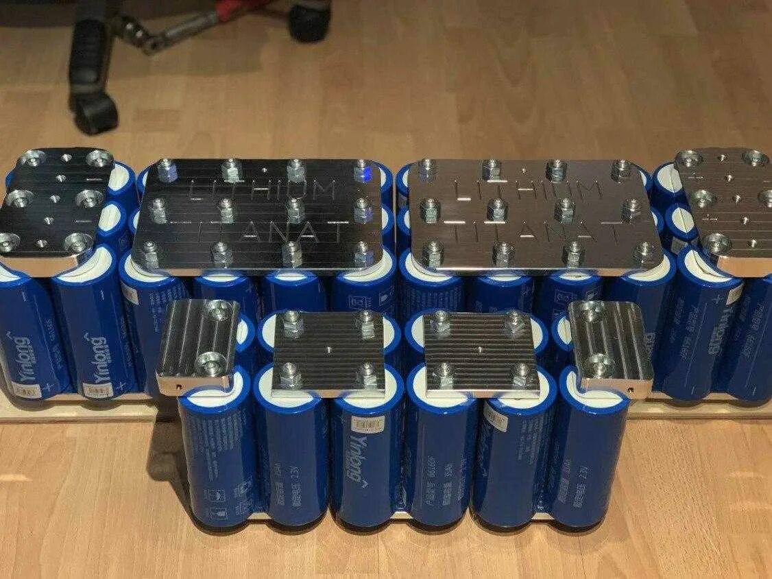 под 4 акб. Captiva 2,0d акб. корпус для 18650 аккумуляторов. аккумуляторный бокс 18650. 4.