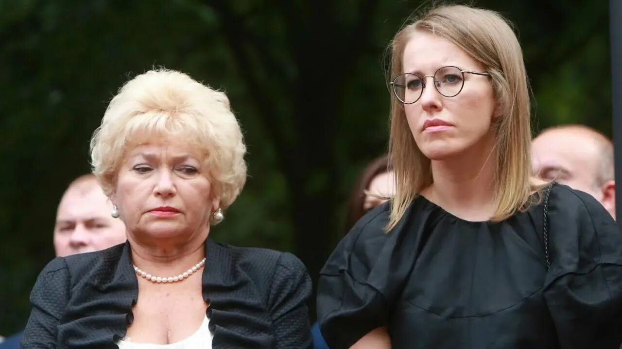 Отец ксении собчак. Собчак не родная дочь. Собчак не родная дочь. Собчак не родная дочь. Собчак не родная дочь.