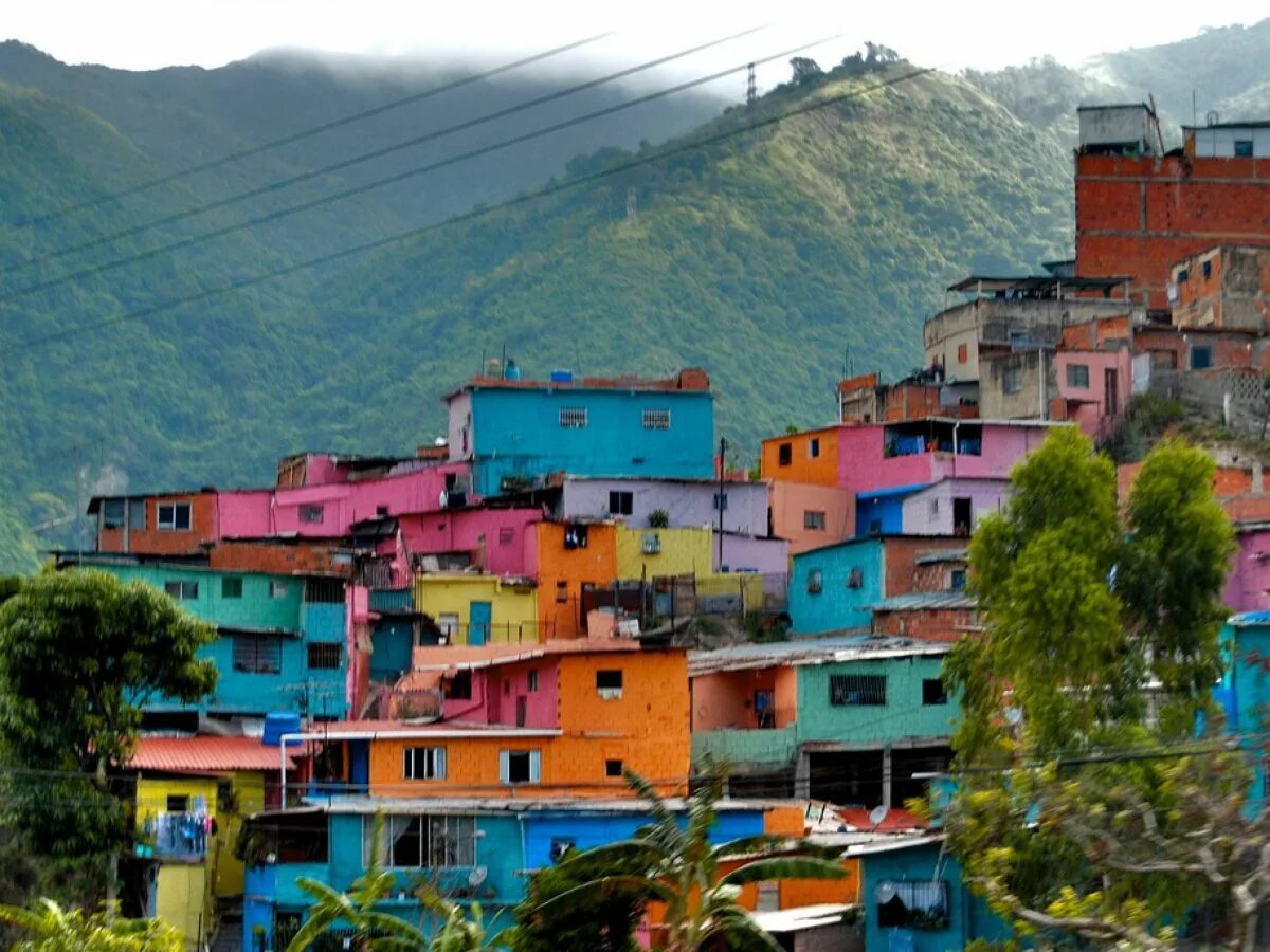 Мексика фавелы. Поселок в латинской америке 6. Поселок в латинской америке 6. Фавела росинья рио-де-жанейро. Богота фавелы.