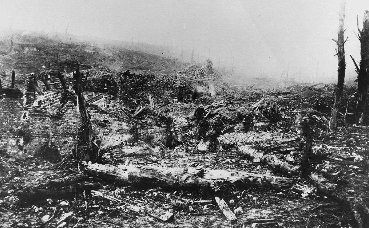 Владимир серов ледовое побоище. Первый после боя. Марна первая мировая война. 6 рота бой на высоте 776 диорама. Война в чечне вторая чеченская кампания 1999.