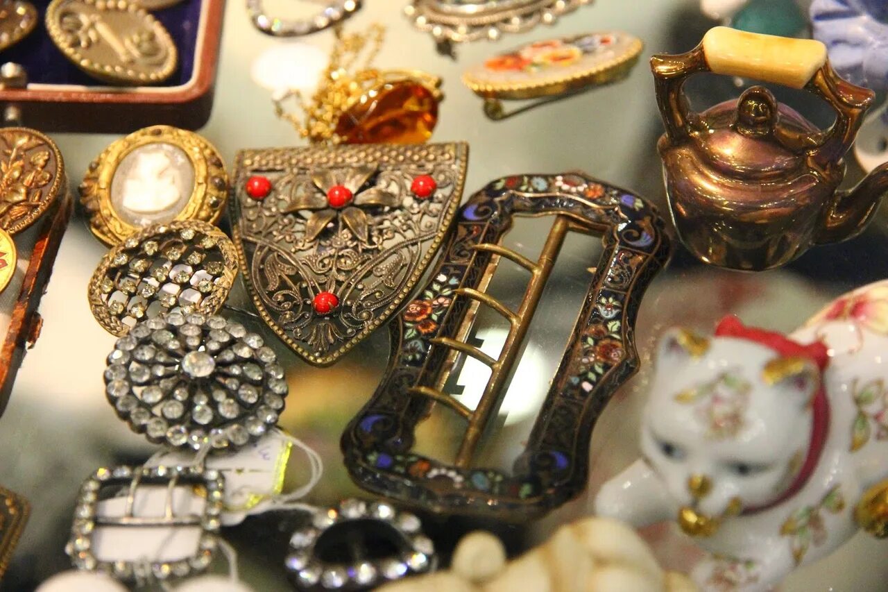 Скупка золота. Дорогие скупки москва. Скупка золота дорого. Дорогие скупки москва. Скупка ювелирных украшений.