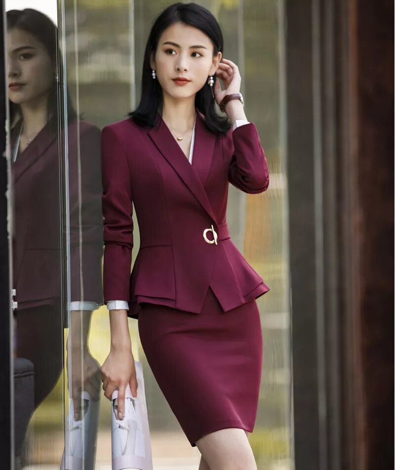 Платье карандаш элегантное. Elegant wear. Красивое красное платье. Образ с комбинезоном. Elegant wear.