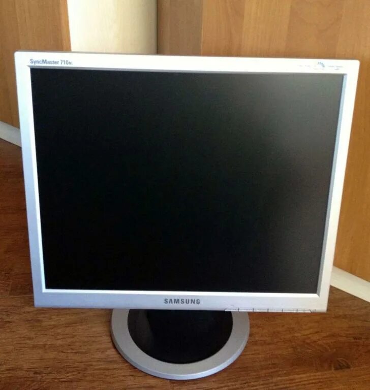 Компьютер мастер самсунг. Samsung syncmaster 710n. монитор самсунг 710n. жк монитор 17&quot; samsung 710n. samsung syncmaster 710.