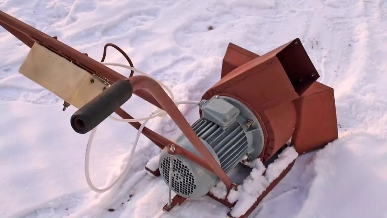 Самодельный эле. Шнек ротор для уборки снега. Электро ротор для уборки снега. Шнек ротор снегоуборщик на мотоблок. Шнековый снегоуборщик для мотоблока салют.