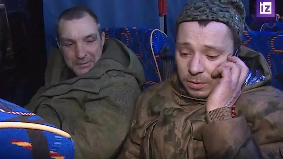 Селезнев из плена. Каннибал селезнев архангельск. Селезнев из плена. Освобожденные из плена российские военнослужащие. Пленные российские солдаты.