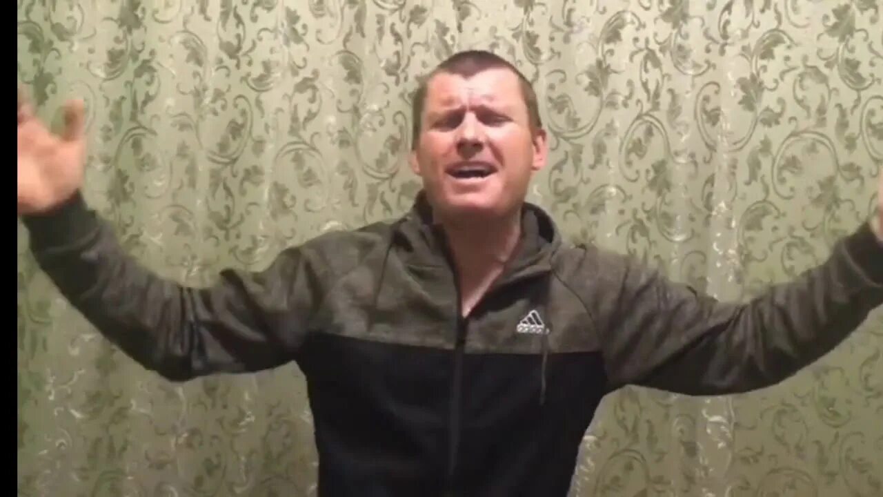 Армянский певец мкртчян. Армяне поют. Долина поет на армянском. Молодые парни поют на армянском. Певцы из армении.