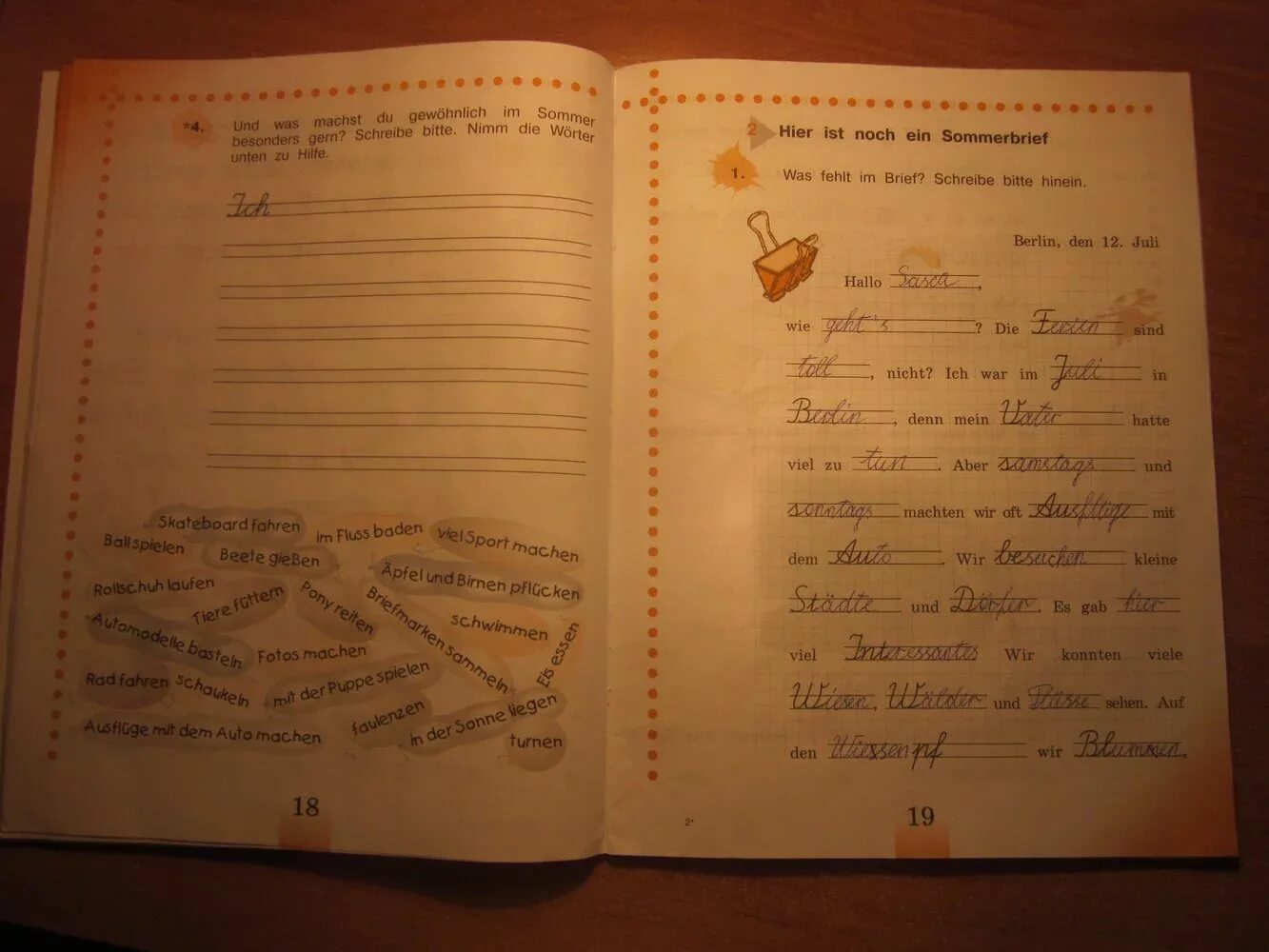 гдз немецкий язык 4 класс бим рыжова учебник 1 часть. немецкий 4 класс учебник 1 часть бим рыжова. немецкий язык 4 класс страница 18. учебник по немецкому языку 4 класс 1 часть. немецкий язык бим 4 класс lehrbuch.