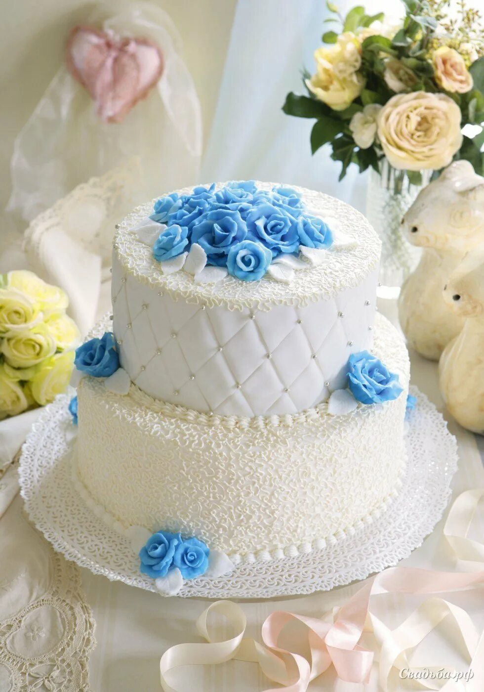 свадебные тортыдвухярусные. торт на свадьбу двухъярусный фото. торт двухярустныйсвадебные. свадебный торт!. двухярусный свадебный торт.
